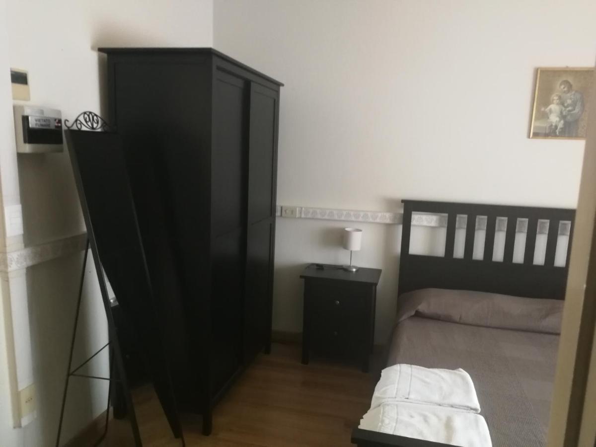 Casa Per Ferie Suore Domenicane Roma Ngoại thất bức ảnh