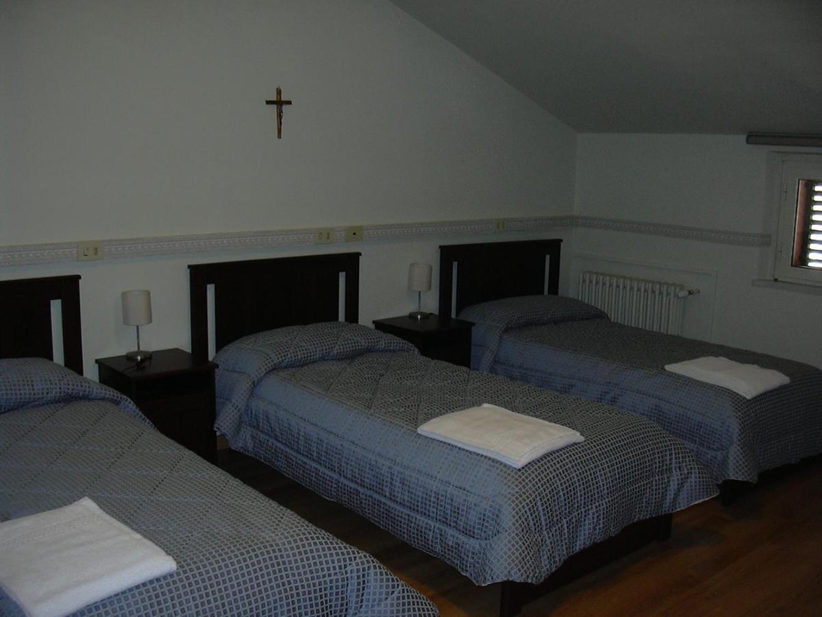 Casa Per Ferie Suore Domenicane Roma Ngoại thất bức ảnh